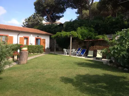 Gemütliches Appartement in Capoliveri mit Grill und Terrasse - Photo 27