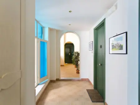 Wohnung im Stadtzentrum von Palermo, nur einen Steinwurf vom Teatro Massimo ent - Photo 4