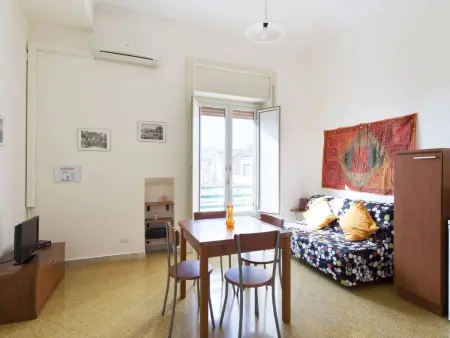 Wohnung im Stadtzentrum von Palermo, nur einen Steinwurf vom Teatro Massimo ent - Photo 12