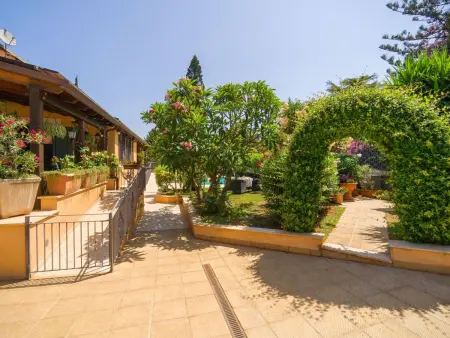 Luxus, Zentrum von Palermo, Mittelmeerpark, 3 km vom Strand entfernt, exklusive - Photo 11