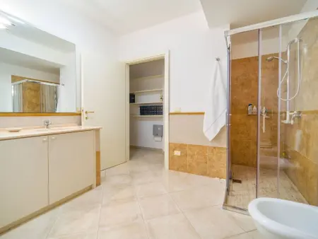 Luxus, Zentrum von Palermo, Mittelmeerpark, 3 km vom Strand entfernt, exklusive - Photo 15