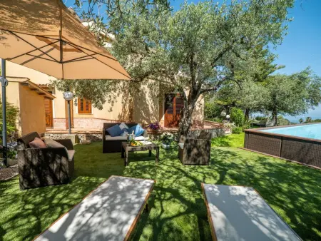 Ferienvilla 'Mamma Maria', Maison 8 personnes à Carini - Photo 44