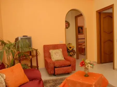 Wohnung in Balestrate mit kostenlosem Parkplatz, Appartement 4 personnes à Balestrate - Photo 5