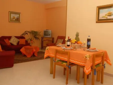 Wohnung in Balestrate mit kostenlosem Parkplatz, Appartement 4 personnes à Balestrate - Photo 7