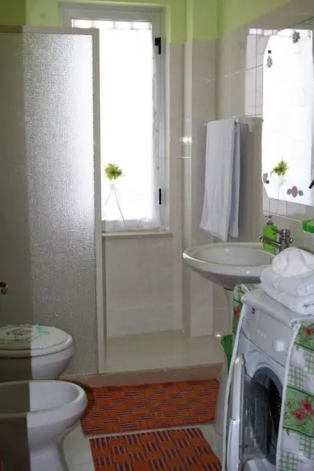 Wohnung in Balestrate mit kostenlosem Parkplatz, Appartement 4 personnes à Balestrate - Photo 10