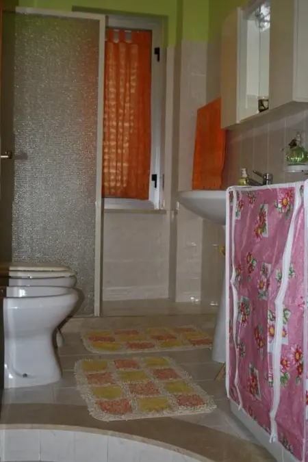 Wohnung in Balestrate mit kostenlosem Parkplatz, Appartement 4 personnes à Balestrate - Photo 8