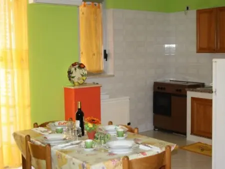 Wohnung in Balestrate mit kostenlosem Parkplatz, Appartement 4 personnes à Balestrate - Photo 10