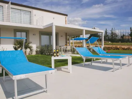 in Partinico mit Privatem Pool, Maison 8 personnes à Partinico - Photo 5