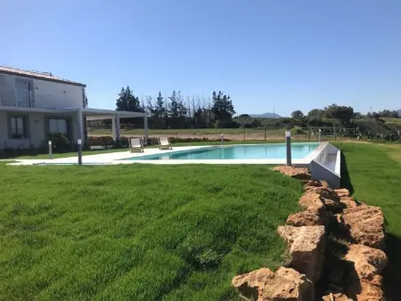 in Partinico mit Privatem Pool, Maison 8 personnes à Partinico - Photo 11
