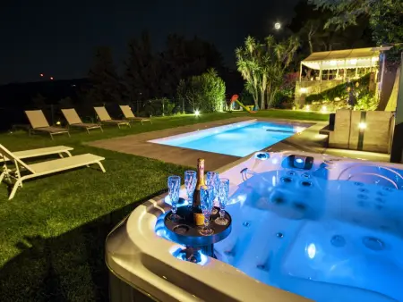 Villa Tommaso Maruggi Jacuzzi und privater Pool, Maison 12 personnes à Alcamo - Photo 14