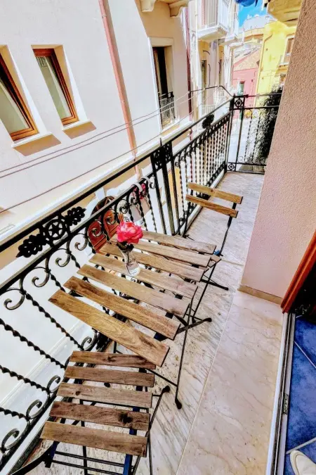 Oikos Design-Ferienwohnung mit Aussicht, Appartement 2 personnes à Castellammare del Golfo - Photo 2
