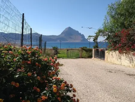 Mandarino Makari Ferienhaus 500 m vom Meer, Maison 5 personnes à San Vito lo Capo - Photo 3