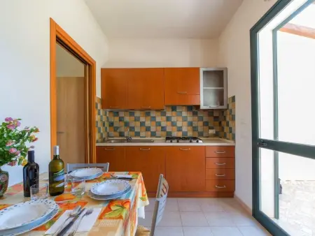 Angenehme Wohnung mit Terrasse, Schwimmbad, Appartement 2 personnes à Marsala - Photo 1