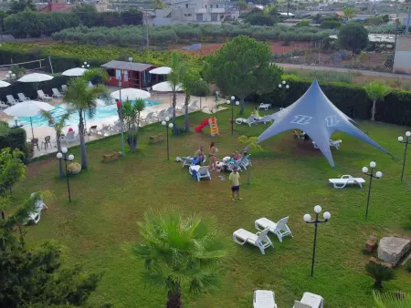 Angenehme Wohnung mit Terrasse, Schwimmbad, Appartement 2 personnes à Marsala - Photo 7