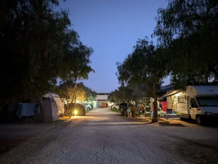 Angenehme Wohnung mit Terrasse, Schwimmbad, Appartement 2 personnes à Marsala - Photo 18