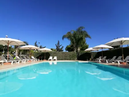 Angenehme Wohnung mit Terrasse, Schwimmbad, Appartement 2 personnes à Marsala - Photo 22