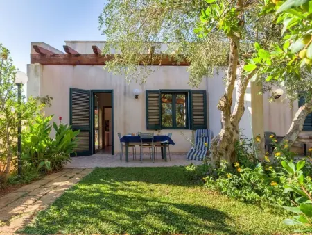 in Marsala mit Terrasse, gemeinschaftlichem Pool und Grill - Photo 3