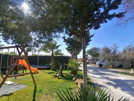 in Marsala mit Terrasse, gemeinschaftlichem Pool und Grill - Photo 11