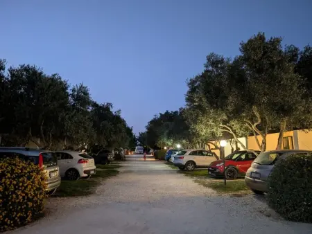 in Marsala mit Terrasse, gemeinschaftlichem Pool und Grill - Photo 17