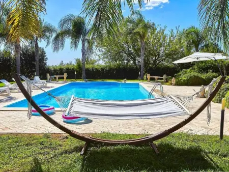 in Castelvetrano mit Gepflegtem Garten, Maison 8 personnes à Selinunte - Photo 3
