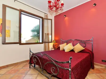 in Castelvetrano mit Gepflegtem Garten, Maison 8 personnes à Selinunte - Photo 14