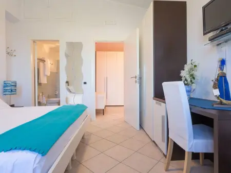 Angenehmes Haus mit privatem Pool, Maison 9 personnes à Punta Secca - Photo 12