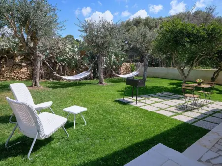 Villa Teti, mit Schwimmbad und in der Nähe des Strandes - Photo 24