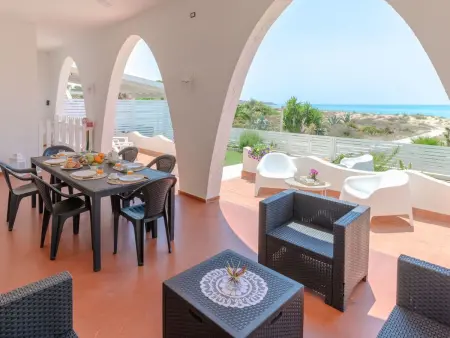 Villa am Sandstrand von Punta Secca, Maison 8 personnes à Marina di Ragusa - Photo 14