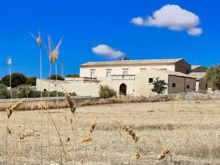 Scifazzo, typisch sizilianische Villa mit Swimmingpool - Photo 38