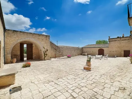 Scifazzo, typisch sizilianische Villa mit Swimmingpool - Photo 45