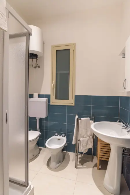 Talete, im Zentrum 40 m vom Strand entfernt, Appartement 4 personnes à Marina di Ragusa - Photo 11