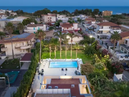 Nereide, Luxusvilla mit Pool am Meer, Maison 6 personnes à Marina di Ragusa - Photo 44