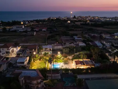 Nereide, Luxusvilla mit Pool am Meer, Maison 6 personnes à Marina di Ragusa - Photo 45