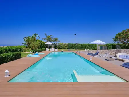 Anthea, Villa mit Pool und Fußball-Tennisplatz nur wenige Kilometer vom Strand - Photo 6