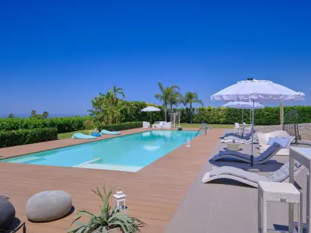 Anthea, Villa mit Pool und Fußball-Tennisplatz nur wenige Kilometer vom Strand - Photo 12
