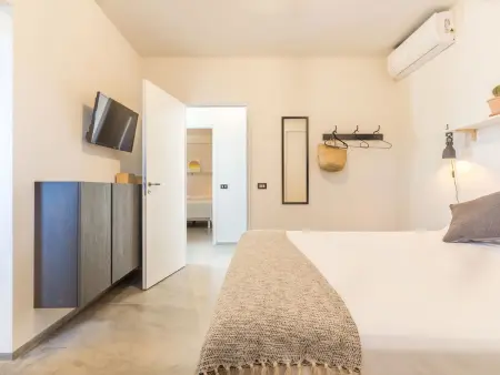 Demetra, moderne Villa mit Pool und Meerblick, Maison 8 personnes à Marina di Ragusa - Photo 8