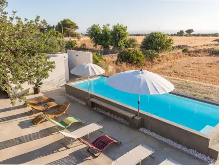 Demetra, moderne Villa mit Pool und Meerblick, Maison 8 personnes à Marina di Ragusa - Photo 25