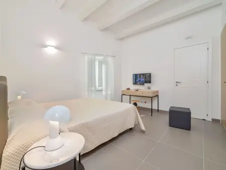 Großes Appartement in Ragusa mit Kleinem Balkon - Photo 23