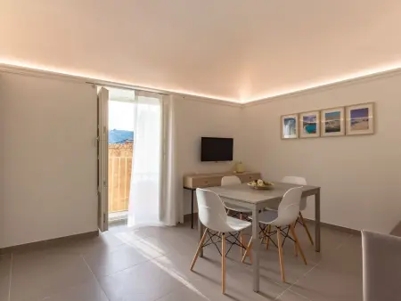 Großes Appartement in Ragusa mit Kleinem Balkon - Photo 40