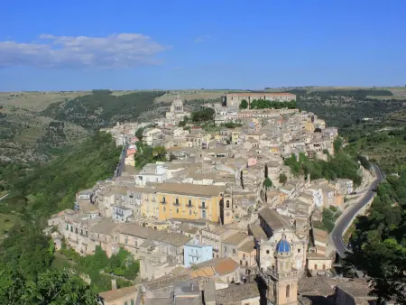 Großes Appartement in Ragusa mit Kleinem Balkon - Photo 46