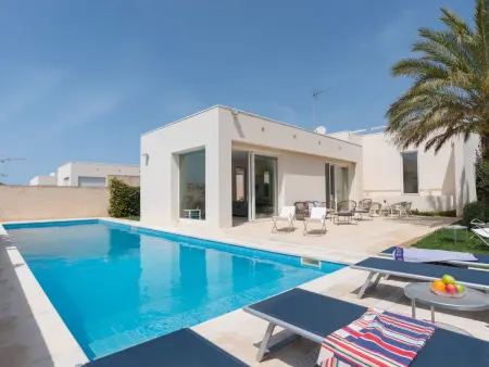 in Ragusa mit Möblierter Terrasse, Maison 6 personnes à Marina di Ragusa - Photo 5