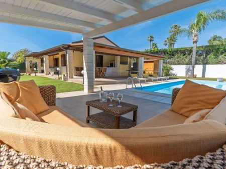 Sterlizia, Villa mit Pool in Meeresnähe, Maison 6 personnes à Scicli - Photo 2