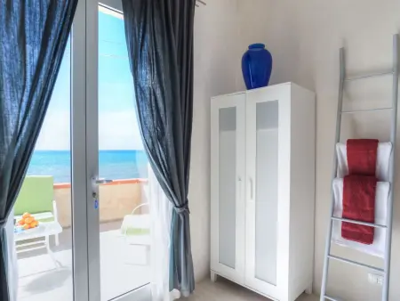Poseidon, Villa am Meer mit Panoramaterrasse, Maison 16 personnes à Scicli - Photo 20