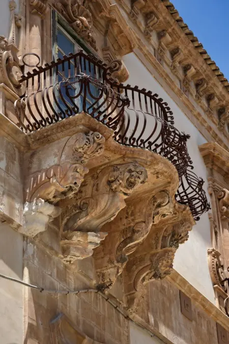 Aristoteles, Wohnung mit Blick in die Nähe des Zentrums von Scicli - Photo 28