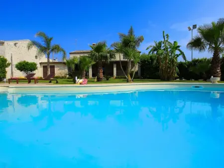 'Antica Aia' mit eigenem Pool, Maison 16 personnes à Scicli - Photo 3
