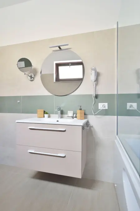 Romantisches Zimmer mit Jacuzzi, Appartement 2 personnes à Scicli - Photo 10