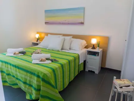 Dachgeschoss Meerblick Donnalucata, Appartement 2 personnes à Scicli - Photo 8