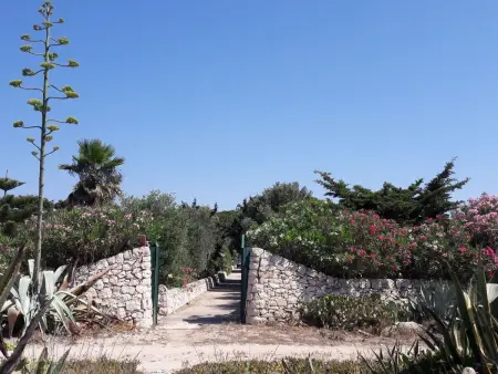 Villa Matilde: Kleine Ferienwohnung mit Meerblick - Photo 30