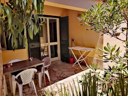 Schöner zentraler Bungalow direkt am Sandstrand auf Sizilien - Photo 18