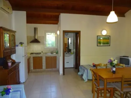 Schöner zentraler Bungalow direkt am Sandstrand auf Sizilien - Photo 6
